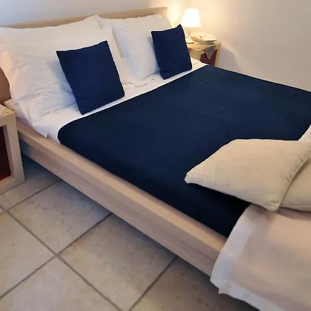 A Casa Di Joy Bed & Breakfast Lecce