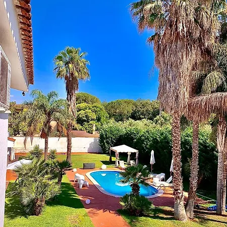 A Casa Di Joy ليتشي
