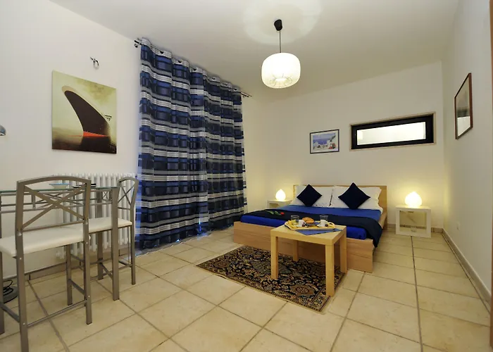 A Casa Di Joy Alojamento de Acomodação e Pequeno-almoço 4*