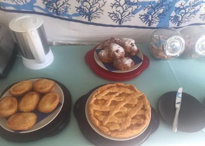 Alojamento de Acomodação e Pequeno-almoço A Casa Di Joy 4*