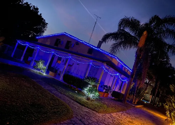 Alojamento de Acomodação e Pequeno-almoço A Casa Di Joy 4*