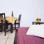 A Casa Di Joy 4*