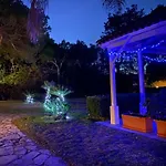 A Casa Di Joy Bed & Breakfast