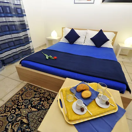 Bed & Breakfast A Casa Di Joy Lecce