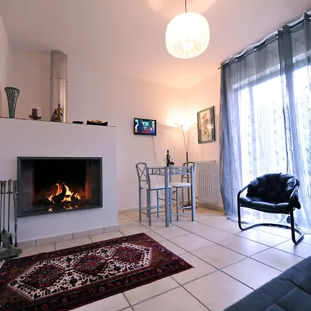 فندق مبيت وإفطار A Casa Di Joy 4*