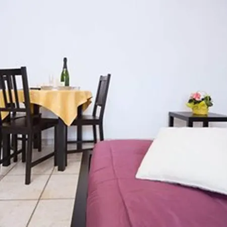 A Casa Di Joy 4*