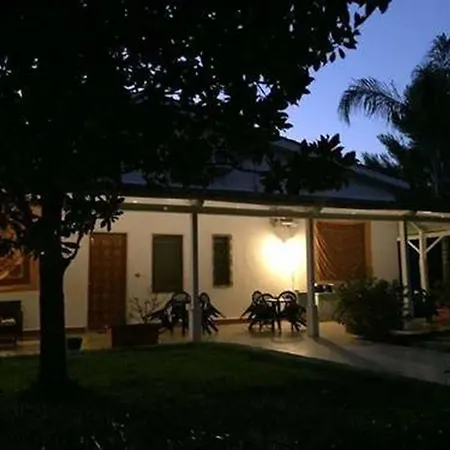 فندق مبيت وإفطار A Casa Di Joy ليتشي