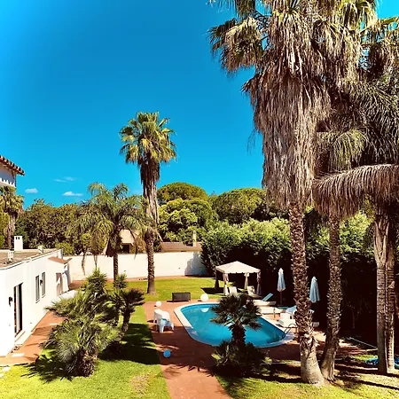 A Casa Di Joy Bed & Breakfast 4*